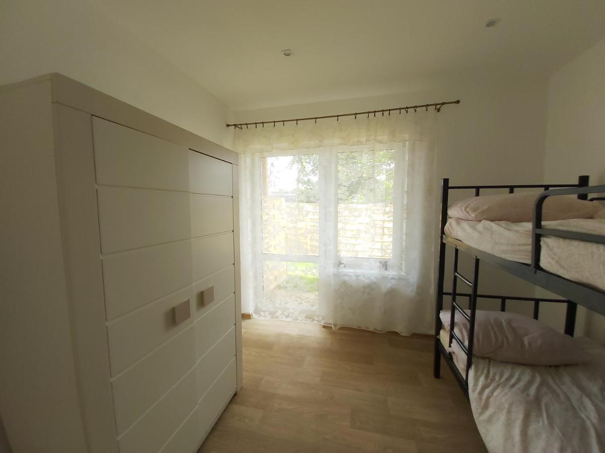 Willa Wieniotowo Apartamenty Przy Lesie I Plazy Ap Am Wald Und Strand Ustronie Morskie Exterior photo