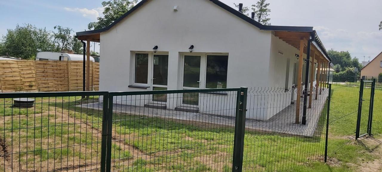 Willa Wieniotowo Apartamenty Przy Lesie I Plazy Ap Am Wald Und Strand Ustronie Morskie Exterior photo